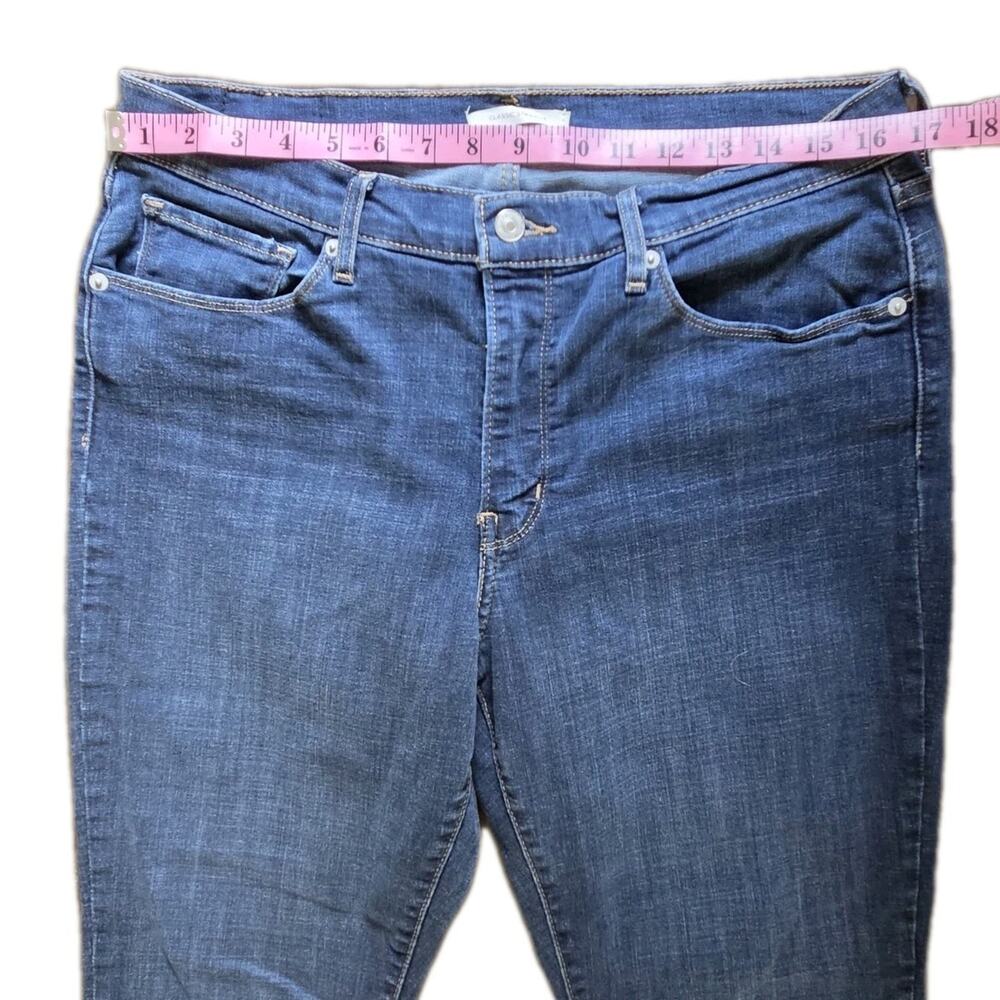 Levi's Classic Straight Jeans Women's Mid Rise Dark Wash Stretch Denim W33 L28 - Picture 7 of 9